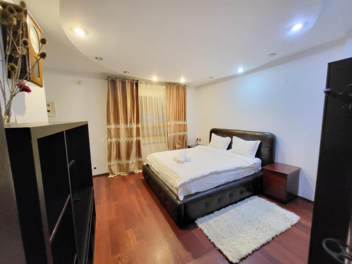 1St Floor National Arena Monza Studio Bucharest Luaran gambar